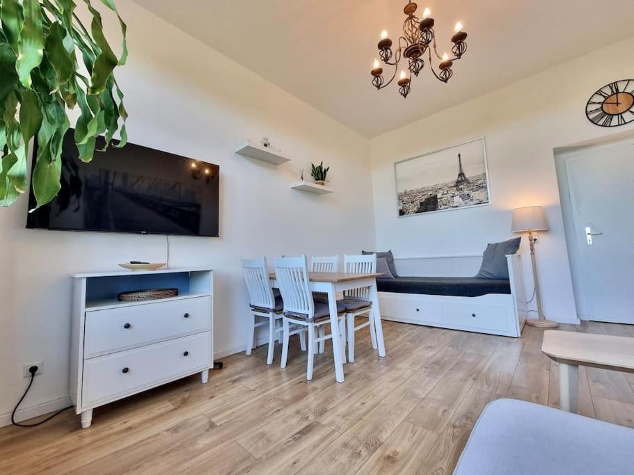 2 Room Apartment Near Station Neustadt In Dresden Neustadt Eksteriør bilde